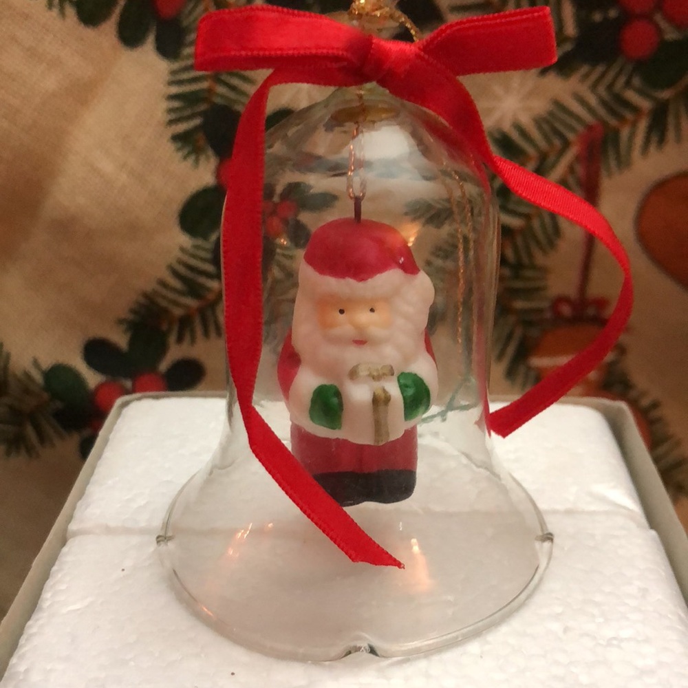 1981 L'IL CHIMER'S CRYSTAL BELL "SANTA" HANGING TREE ORNAMENT 3.5x2.25”